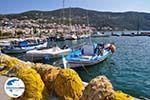 GriechenlandWeb.de De vissersbootjes aan de haven van Vathy (Samos Stadt) - Insel Samos - Foto GriechenlandWeb.de