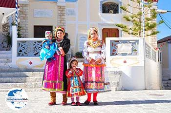 Traditionele klederdracht Olympos Karpathos | GriechenlandWeb.de foto 017 - Foto von GriechenlandWeb.de